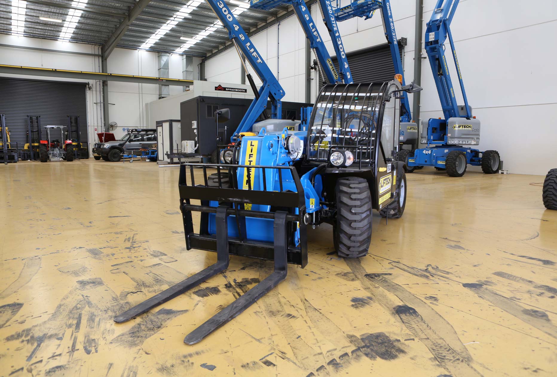 2.5 Tonne Telehandler Forklift for Rental