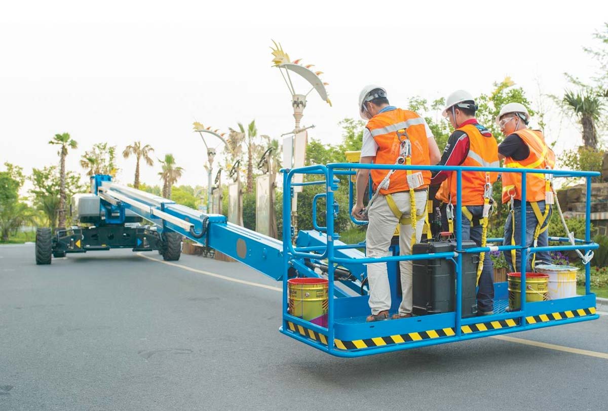 38m RT Straight Boom Lift for Rental