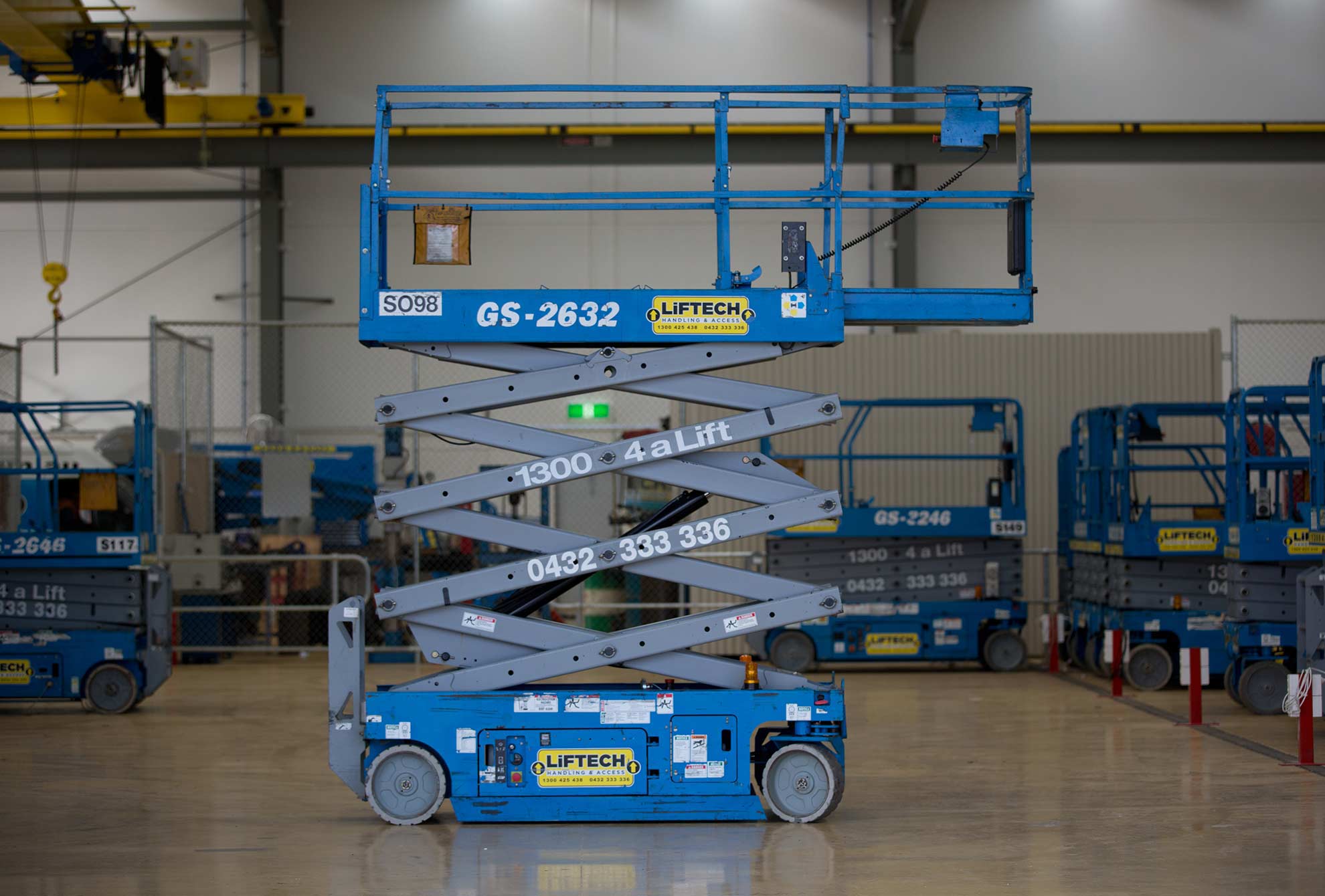 8m Narrow Scissor Lift Hire Melbourne