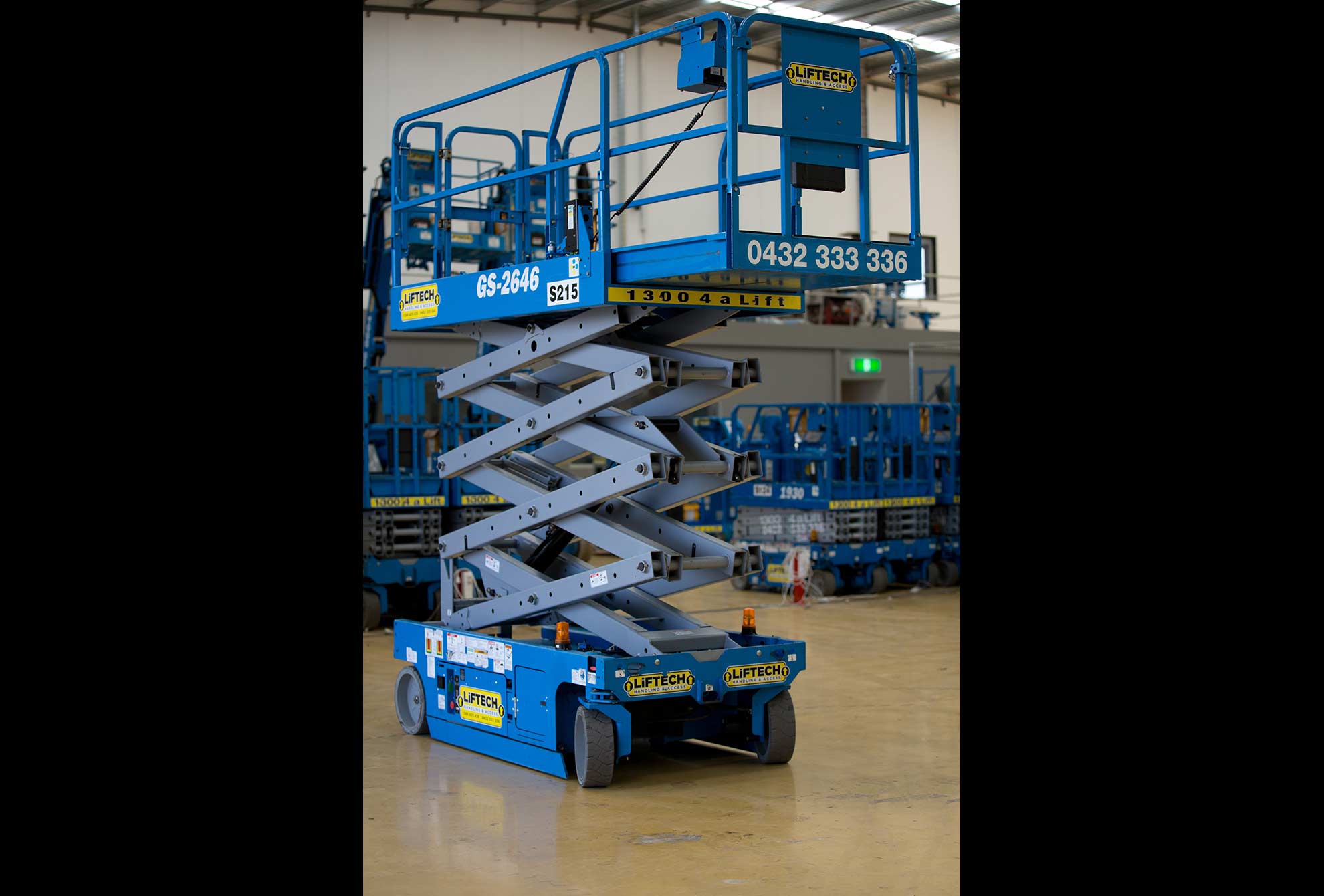 8m Standard Scissor Lift for Hire in Melbourne