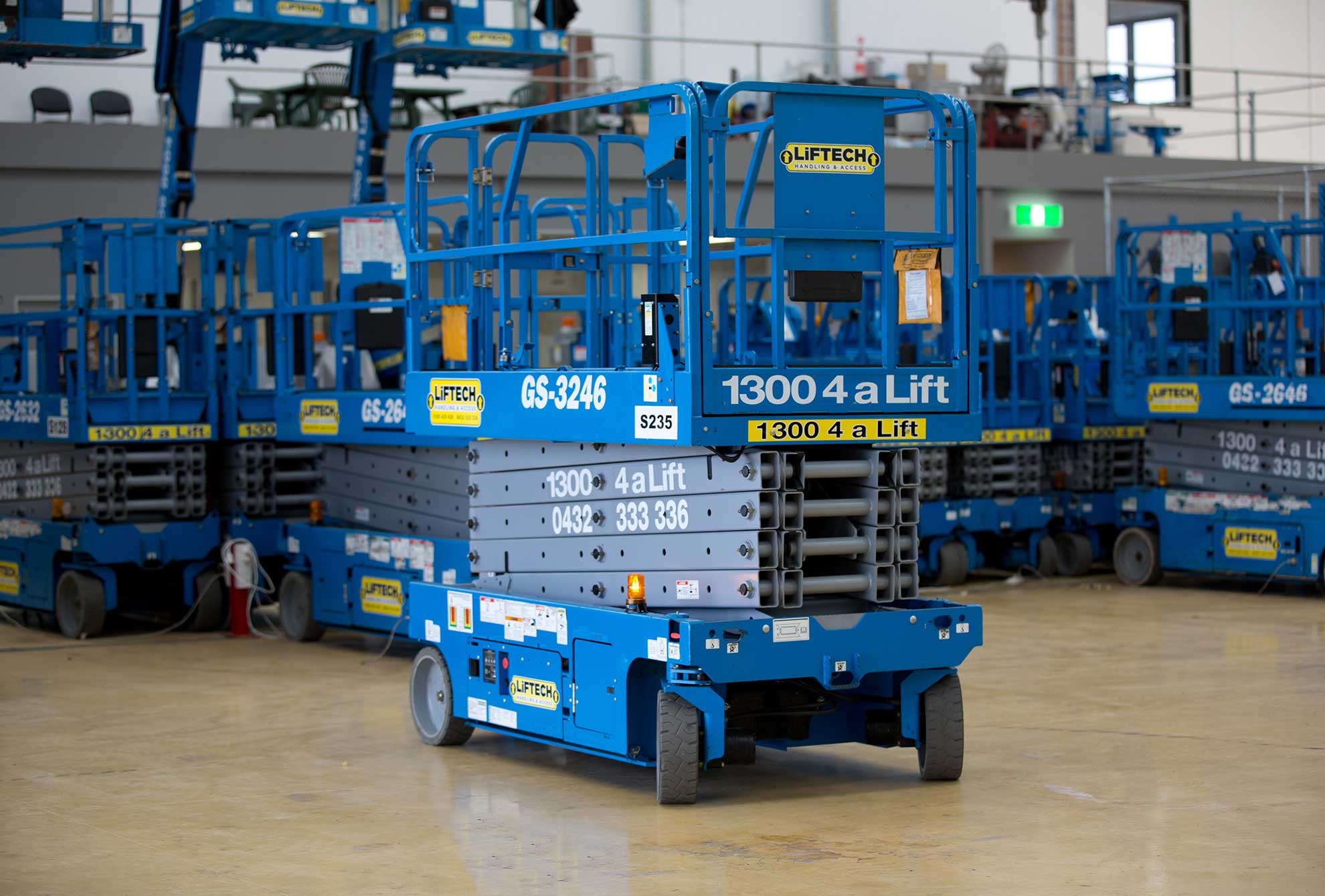 10m Standard Scissor Lift for Hire in Melbourne